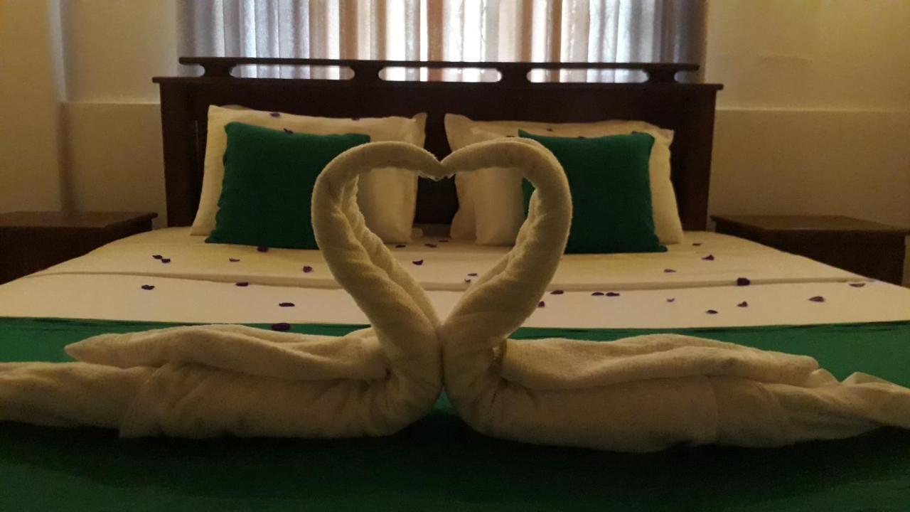 Enara Luxury Stay Katugastota エクステリア 写真