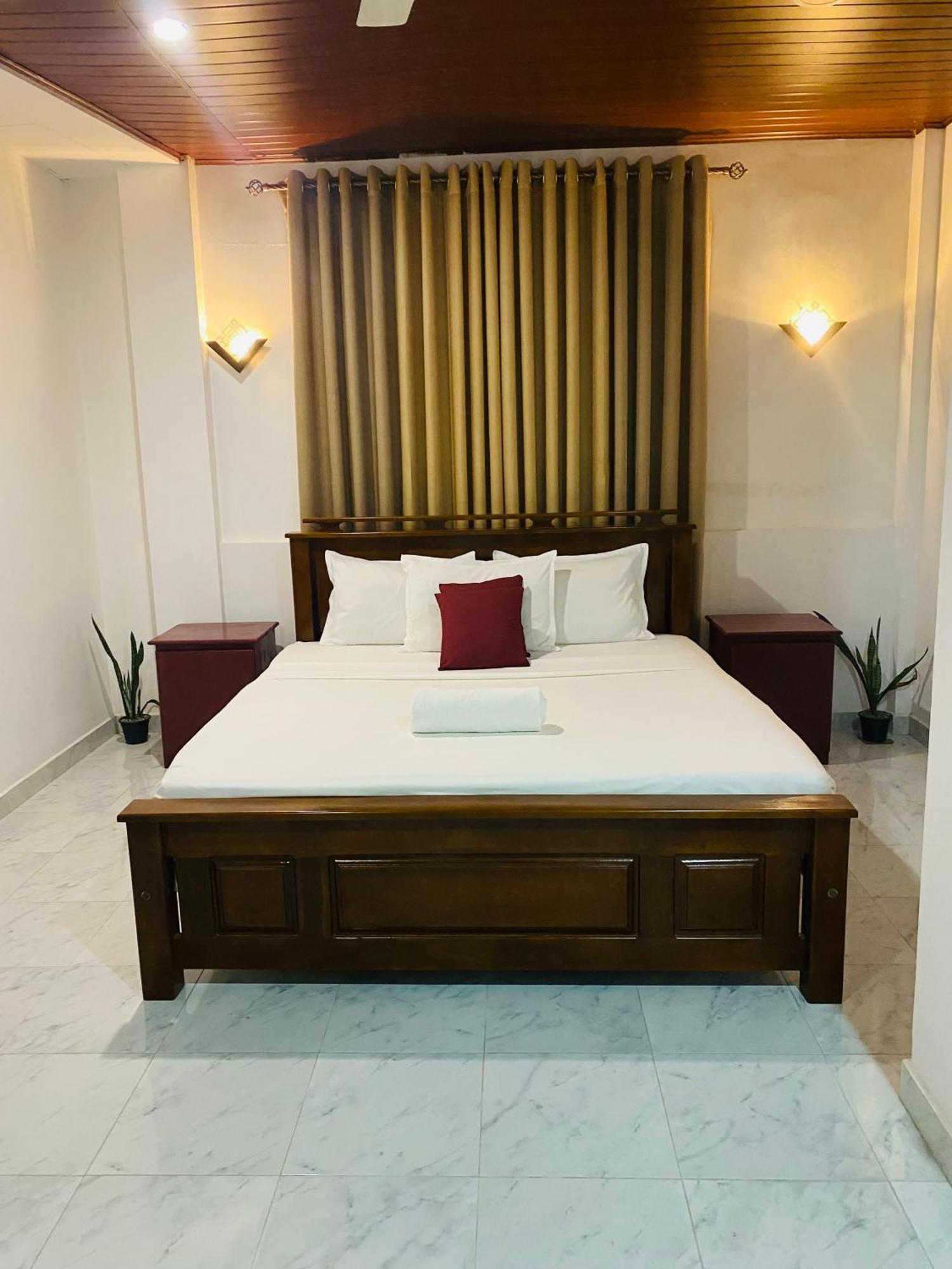Enara Luxury Stay Katugastota エクステリア 写真