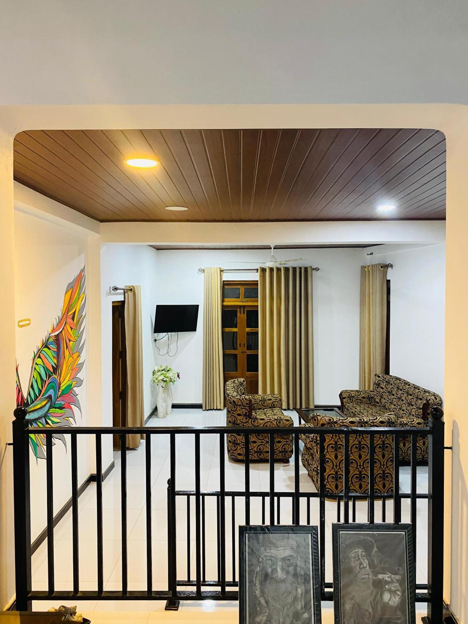 Enara Luxury Stay Katugastota エクステリア 写真