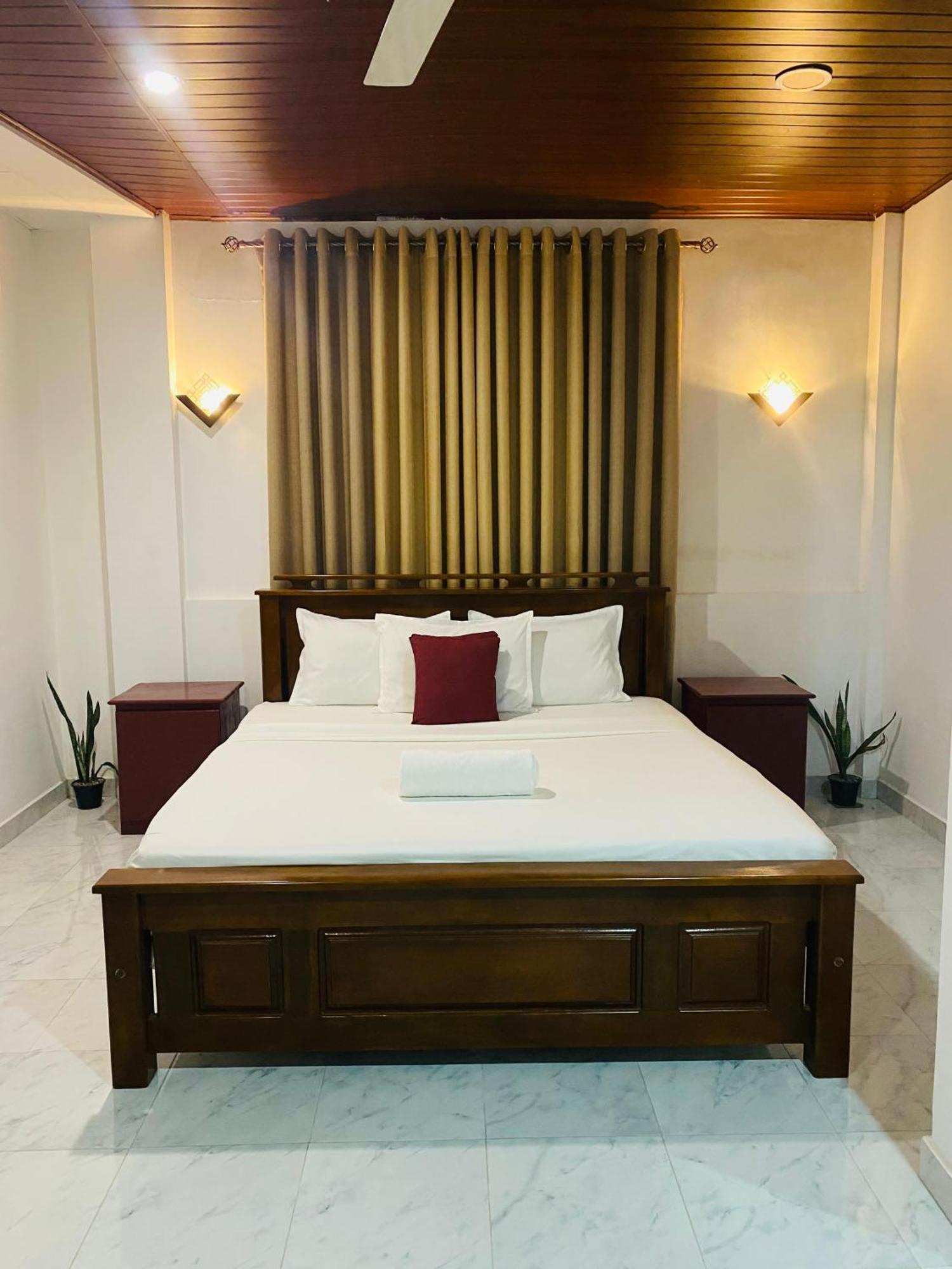 Enara Luxury Stay Katugastota エクステリア 写真